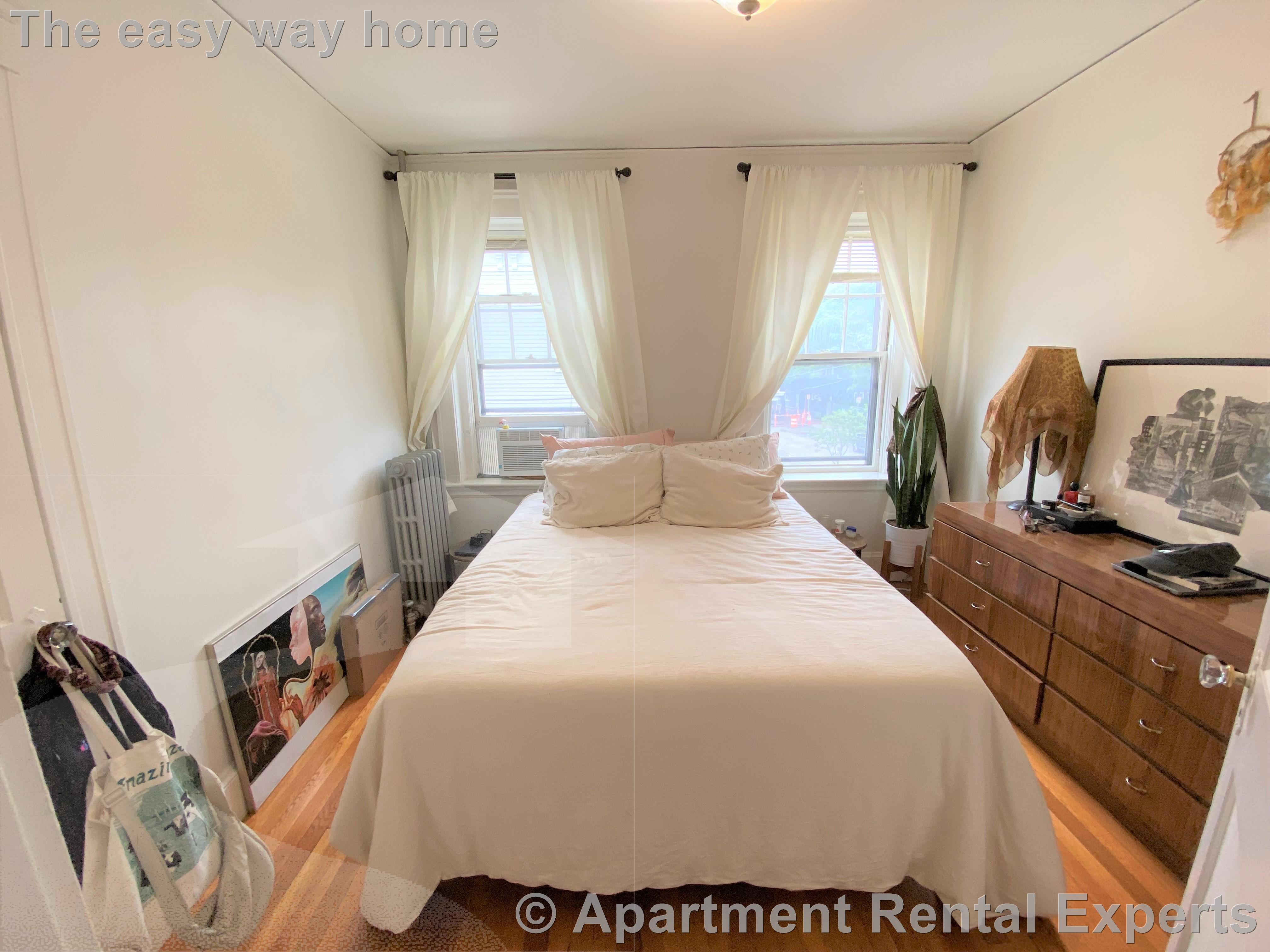 1 bed, 1 bath apartment for rent at 168 Norfolk St Unit 4, Central Square — photo 7 of 10