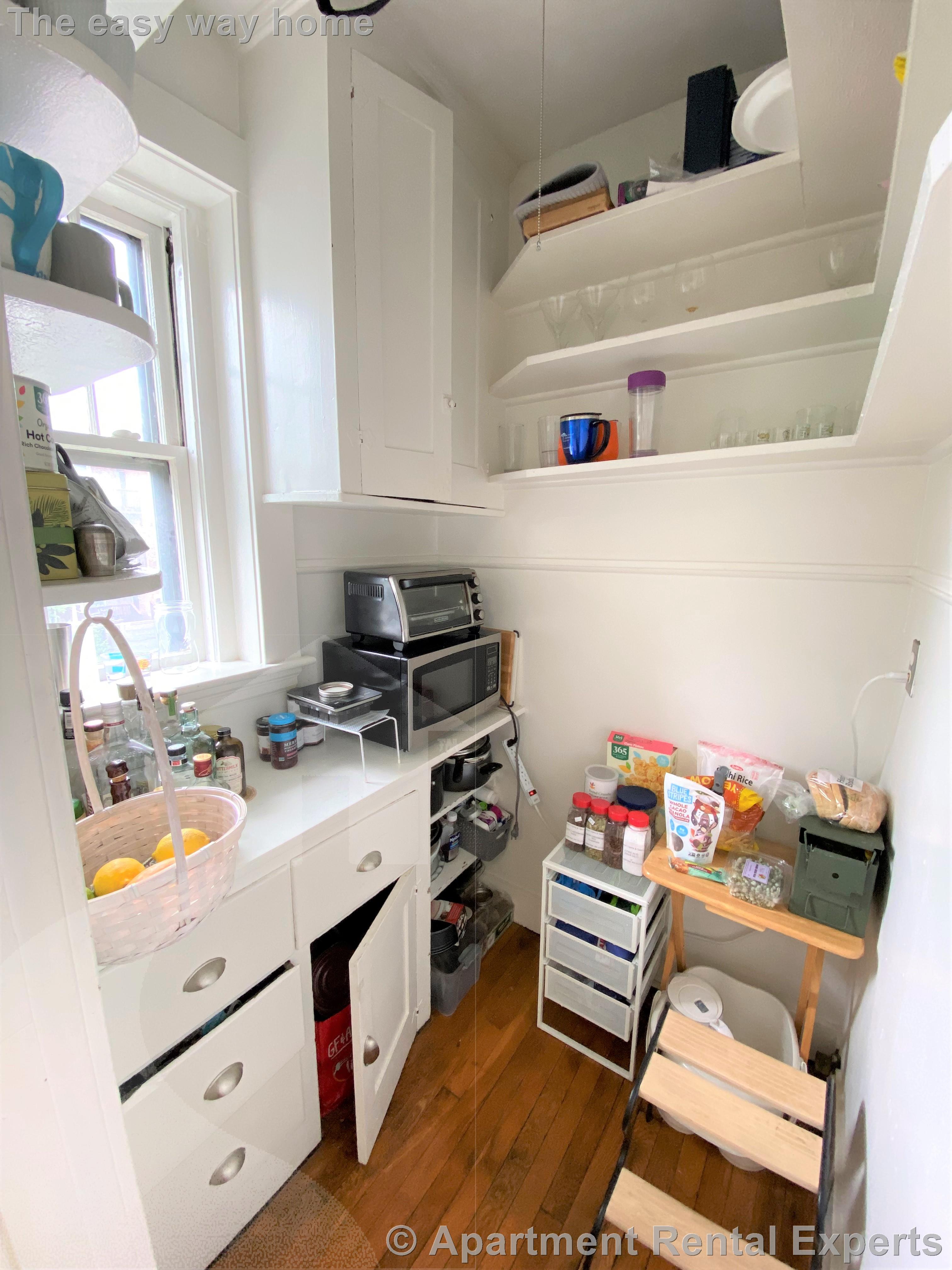 1 bed, 1 bath apartment for rent at 168 Norfolk St Unit 4, Central Square — photo 10 of 10