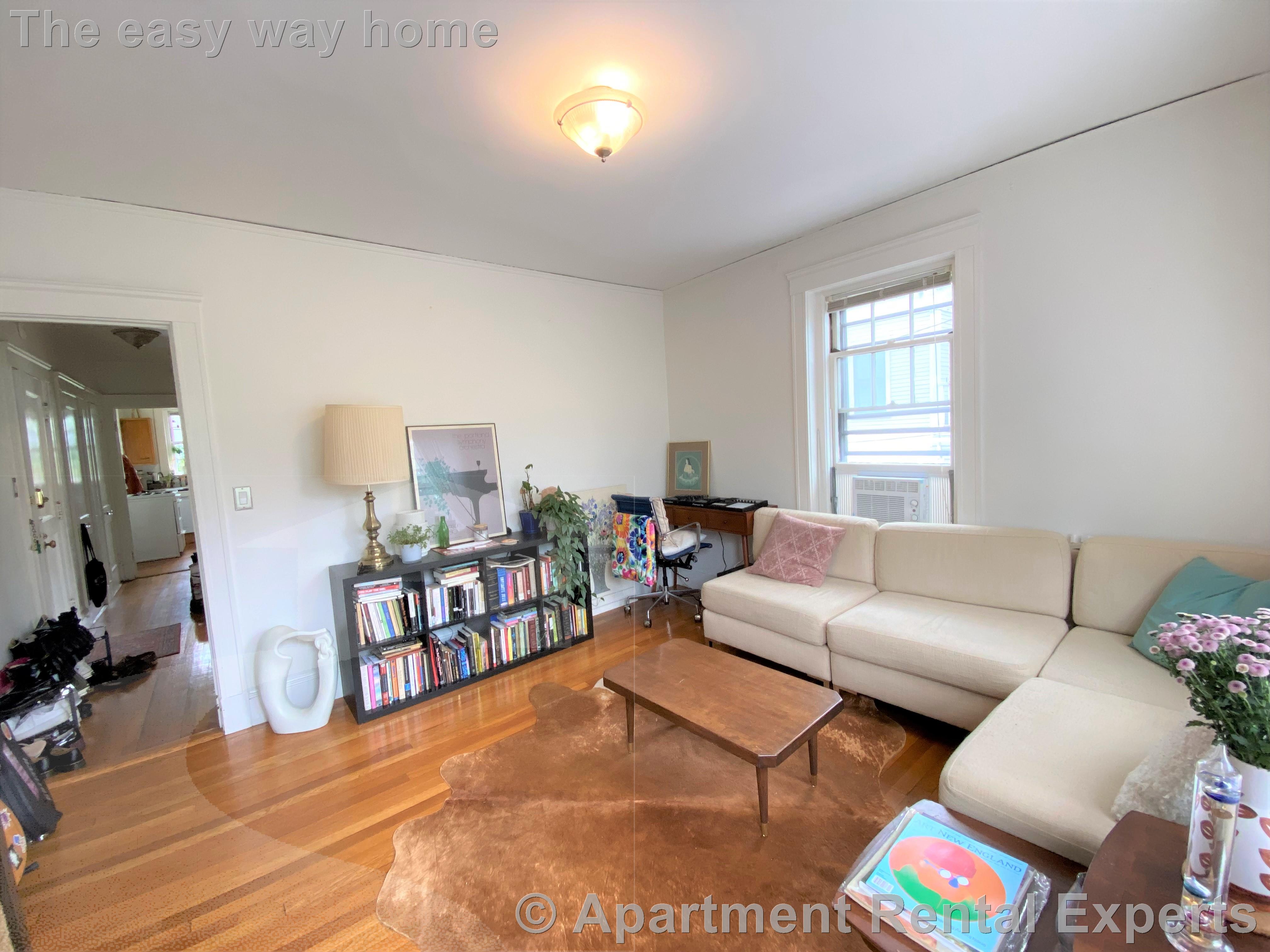 1 bed, 1 bath apartment for rent at 168 Norfolk St Unit 4, Central Square — photo 3 of 10