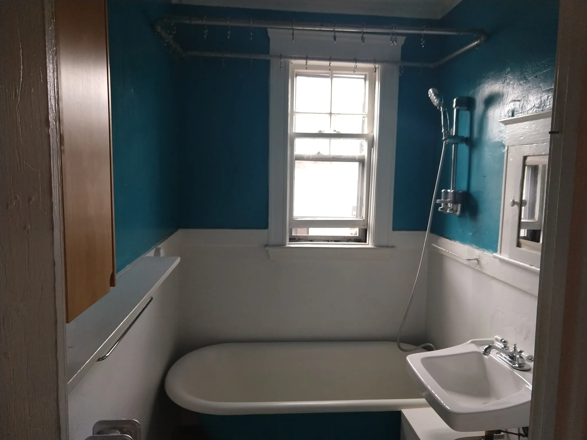 1 bed, 1 bath apartment for rent at 168 Norfolk St Unit 6, The Port — photo 3 of 8