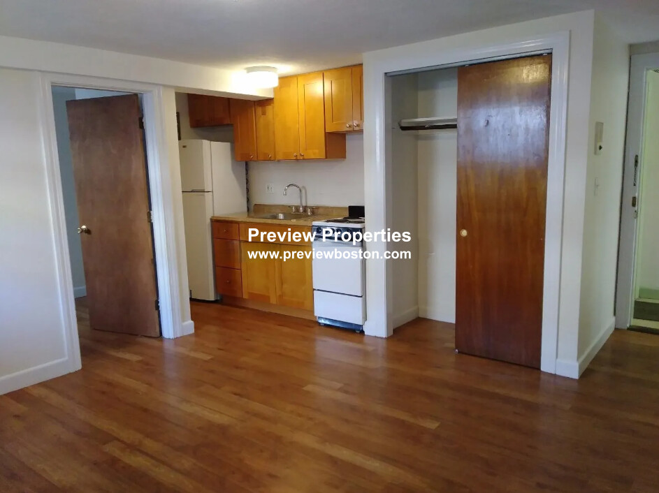 1 bed, 1 bath apartment for rent at 168 North Beacon St Unit 2M, Brighton
