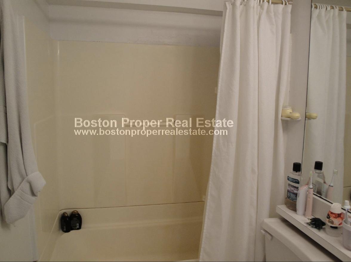2 bed, 1 bath apartment for rent at 168 Northampton St Unit 1A, Roxbury — photo 5 of 13