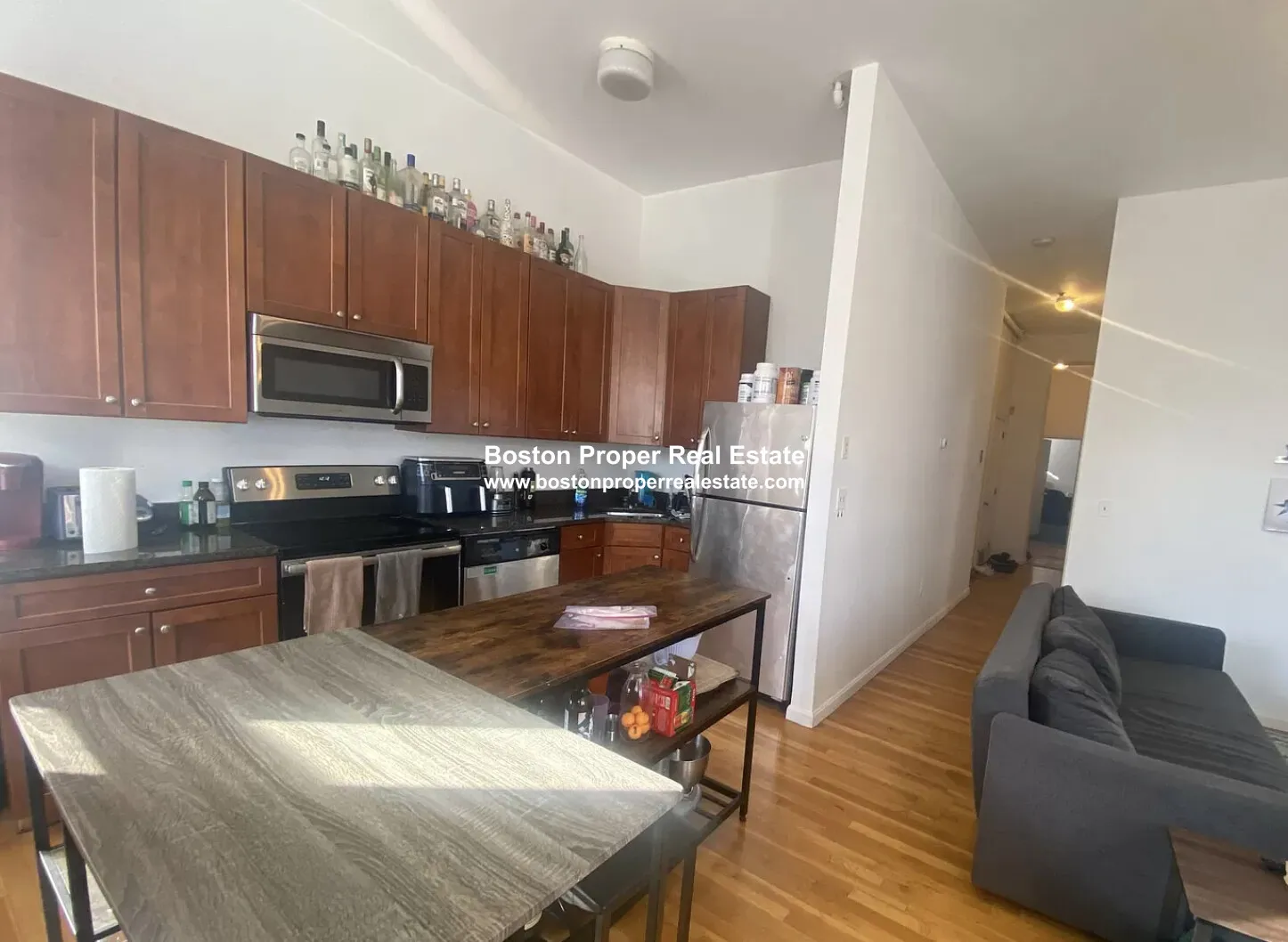 4 bed, 1 bath apartment for rent at 168 Northampton St Unit 3A, Roxbury — photo 4 of 11