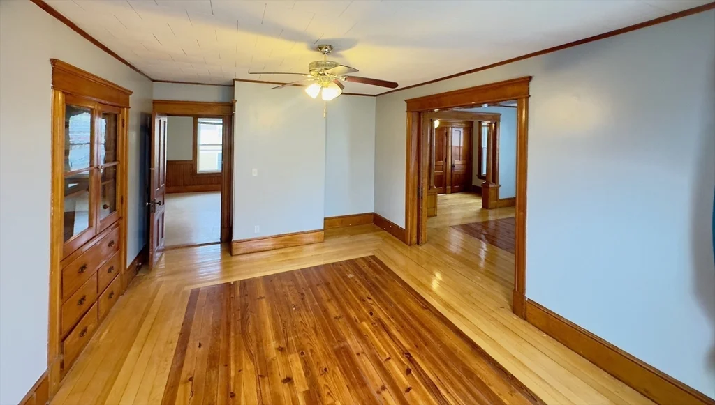 3 bed, 1 bath apartment for rent at 168 Oak St Unit 2, Gardner — photo 2 of 12