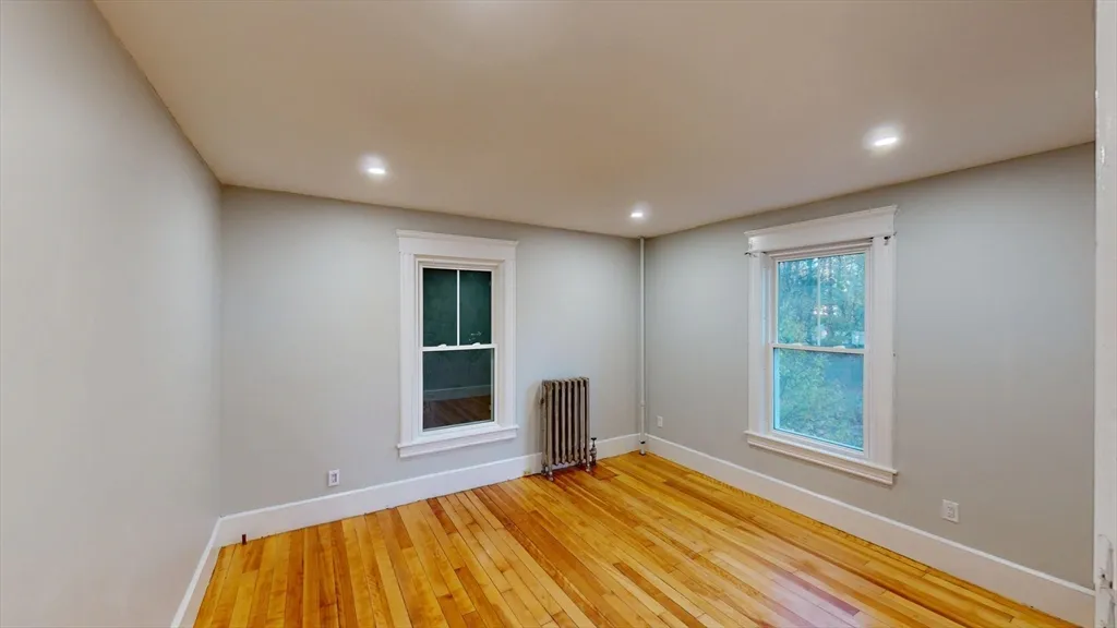 2 bed, 1 bath apartment for rent at 168 Oak Unit 1, Gardner — photo 15 of 25