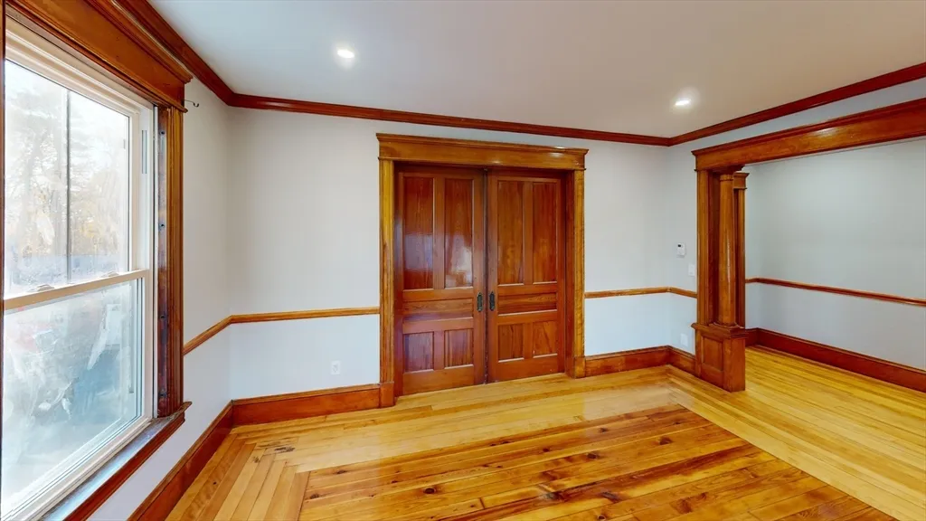 2 bed, 1 bath apartment for rent at 168 Oak Unit 1, Gardner — photo 3 of 25