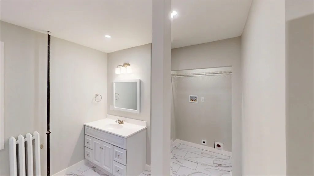 2 bed, 1 bath apartment for rent at 168 Oak Unit 1, Gardner — photo 13 of 25
