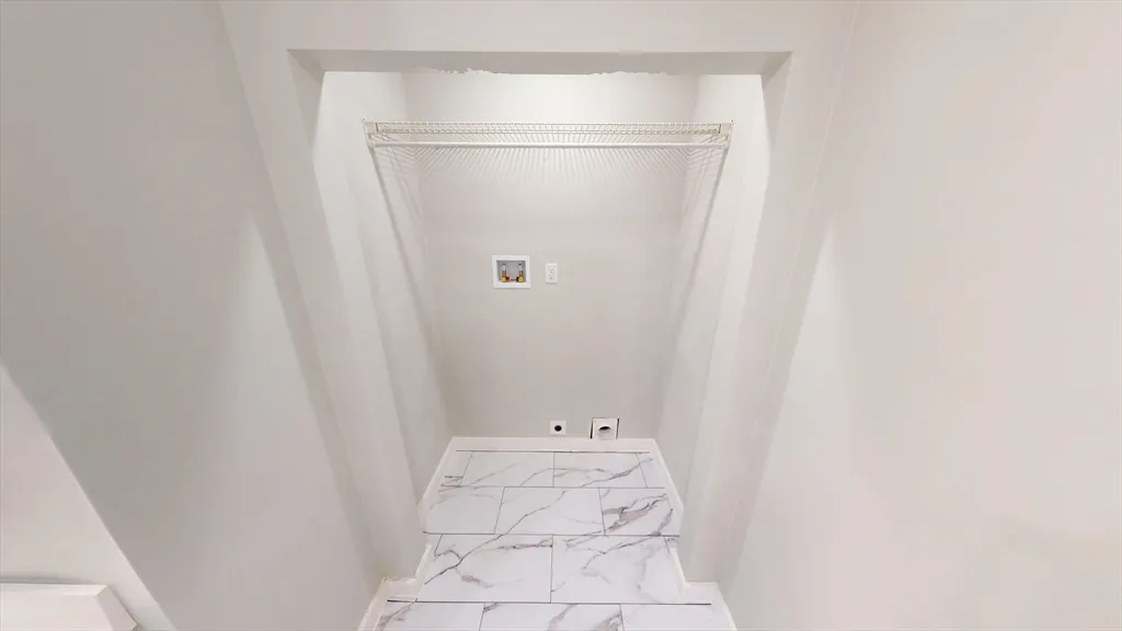 2 bed, 1 bath apartment for rent at 168 Oak Unit 1, Gardner — photo 14 of 25