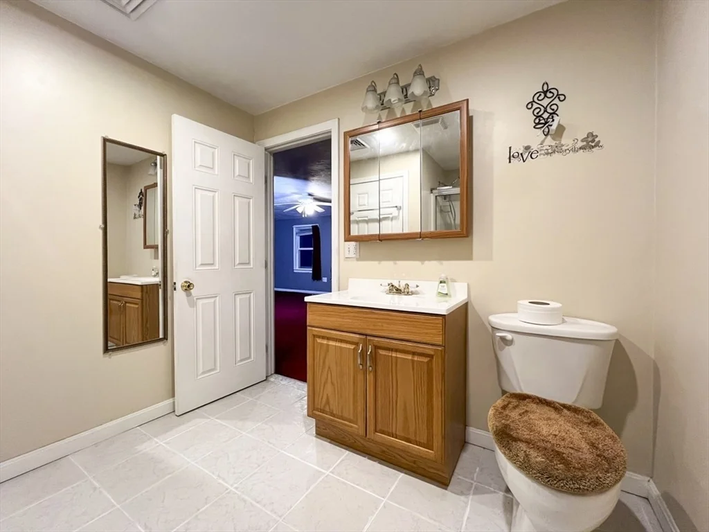 3 bed, 2 bath apartment for rent at 168 Park Ave, Wareham — photo 15 of 21