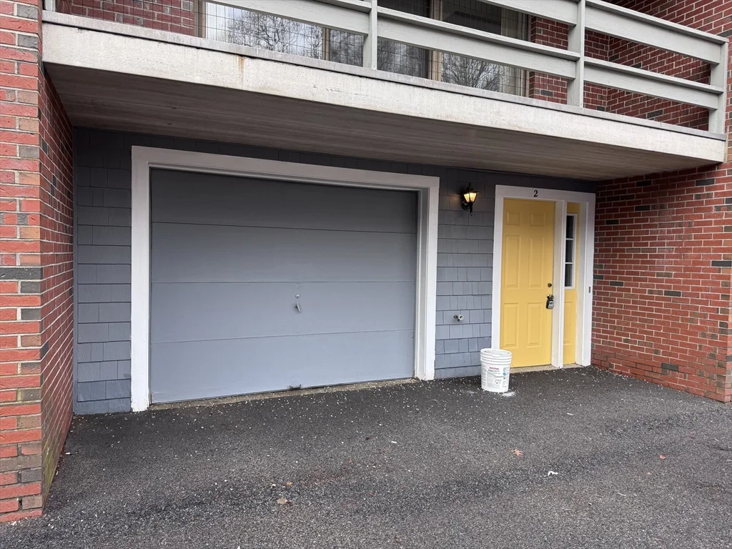 2 bed, 1 bath apartment for rent at 168 Pine St Unit 2, Danvers — photo 17 of 21