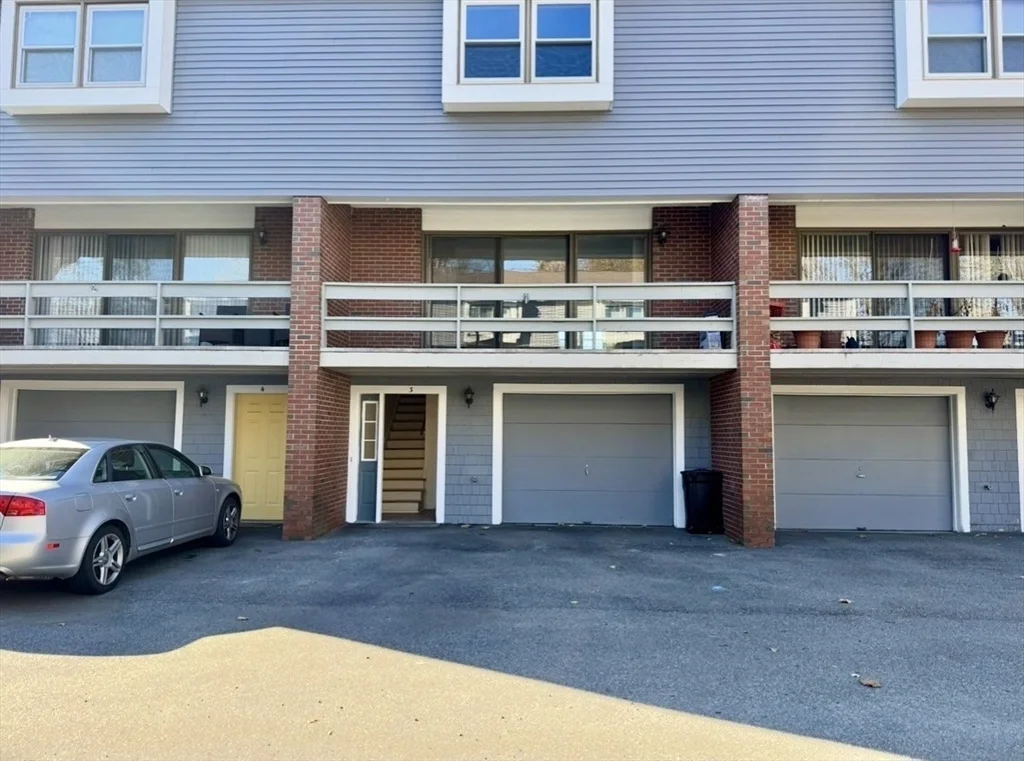 2 bed, 1 bath apartment for rent at 168 Pine St Unit 2, Danvers — photo 19 of 21
