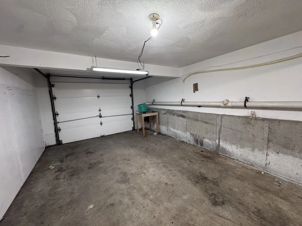 2 bed, 1 bath apartment for rent at 168 Pine St Unit 5, Danvers — photo 13 of 17