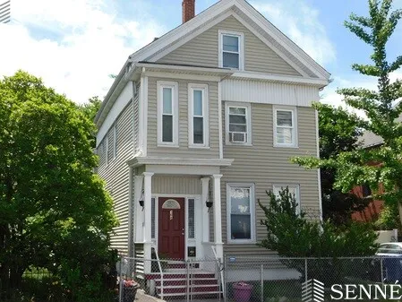 2.5 bed, 1 bath apartment for rent at 168 River St Unit 1, Cambridgeport — photo 1 of 10