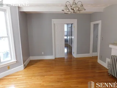 2.5 bed, 1 bath apartment for rent at 168 River St Unit 1, Cambridgeport — photo 7 of 10