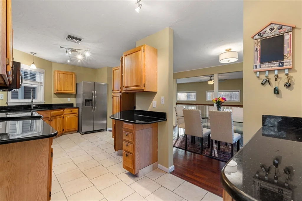 2 bed, 2 bath apartment for rent at 168 Upton Rd Unit 16, Grafton — photo 9 of 20