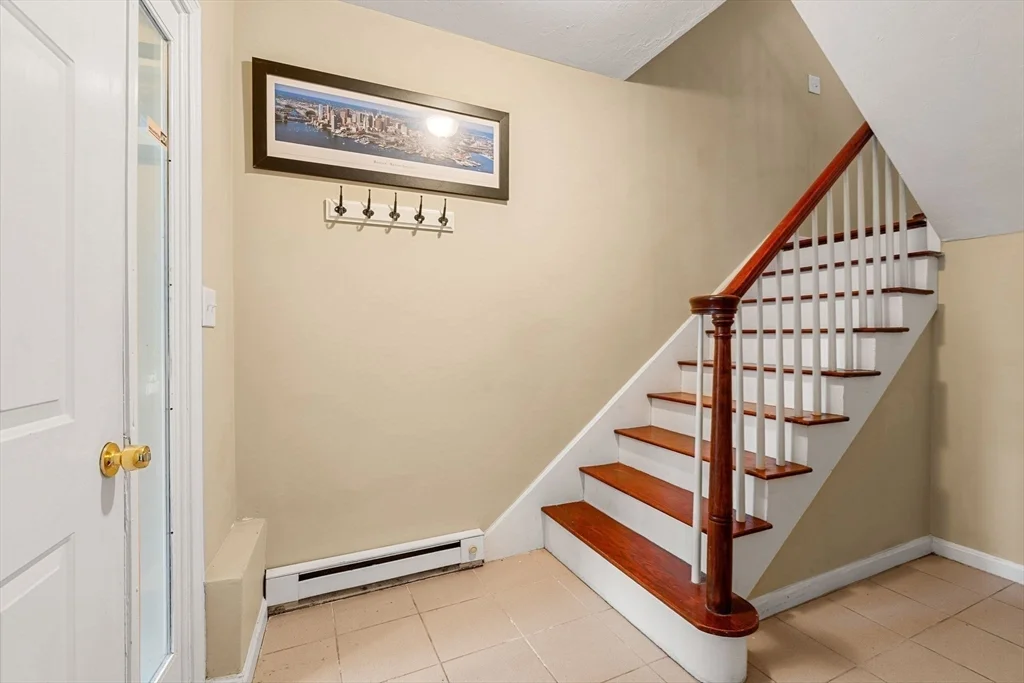 2 bed, 2 bath apartment for rent at 168 Upton Rd Unit 16, Grafton — photo 4 of 20
