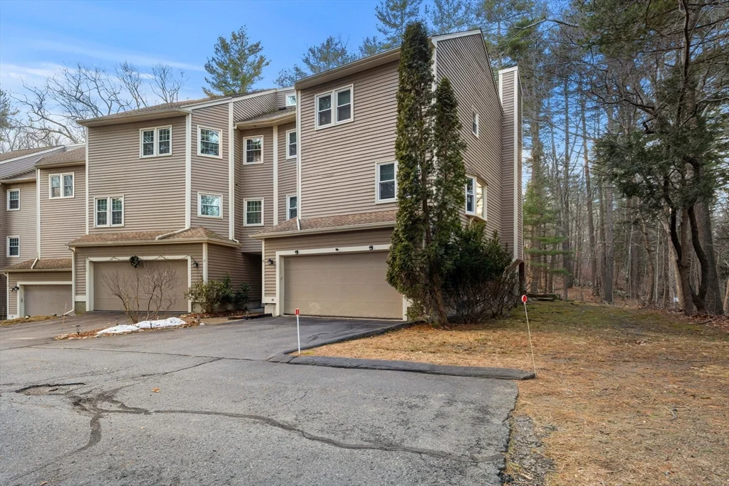 2 bed, 2 bath apartment for rent at 168 Upton Rd Unit 16, Grafton — photo 1 of 20