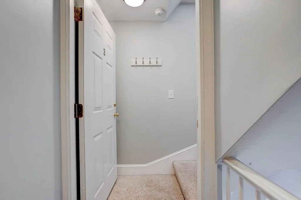 3 bed, 1 bath apartment for rent at 168 W 9th Unit 3, South Boston — photo 18 of 21