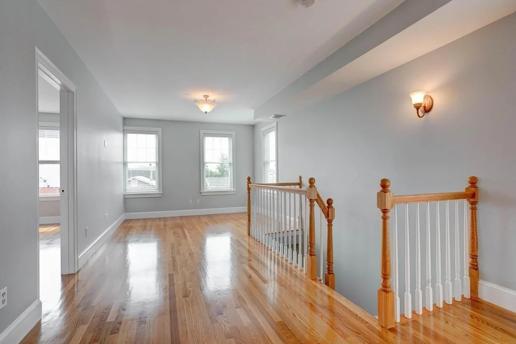3 bed, 1 bath apartment for rent at 168 W 9th Unit 3, South Boston — photo 6 of 21