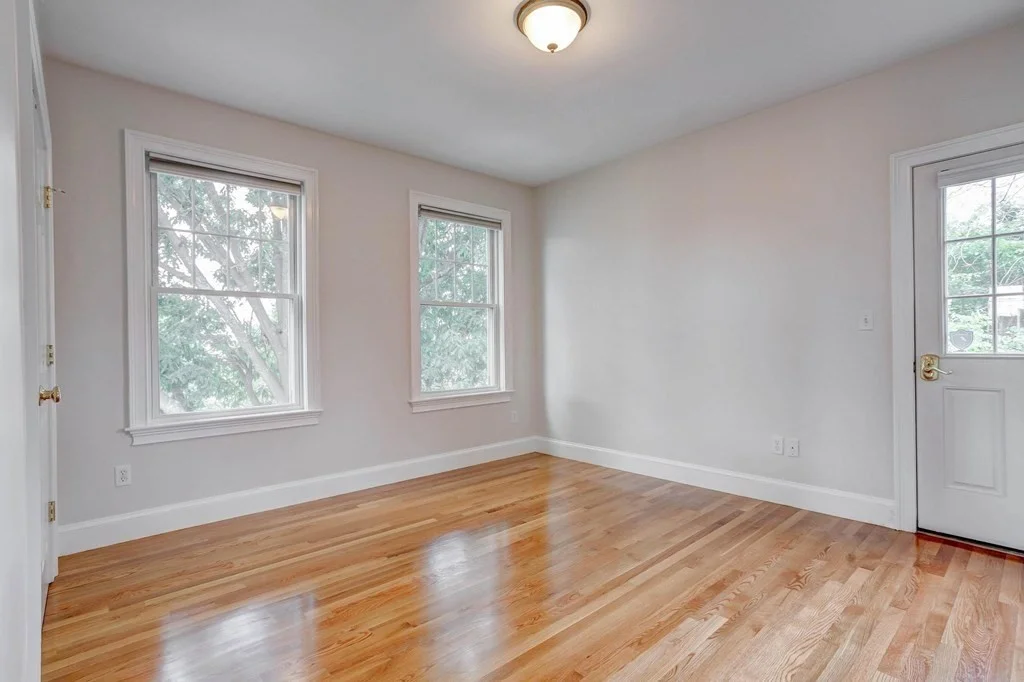 3 bed, 1 bath apartment for rent at 168 W 9th Unit 3, South Boston — photo 12 of 21