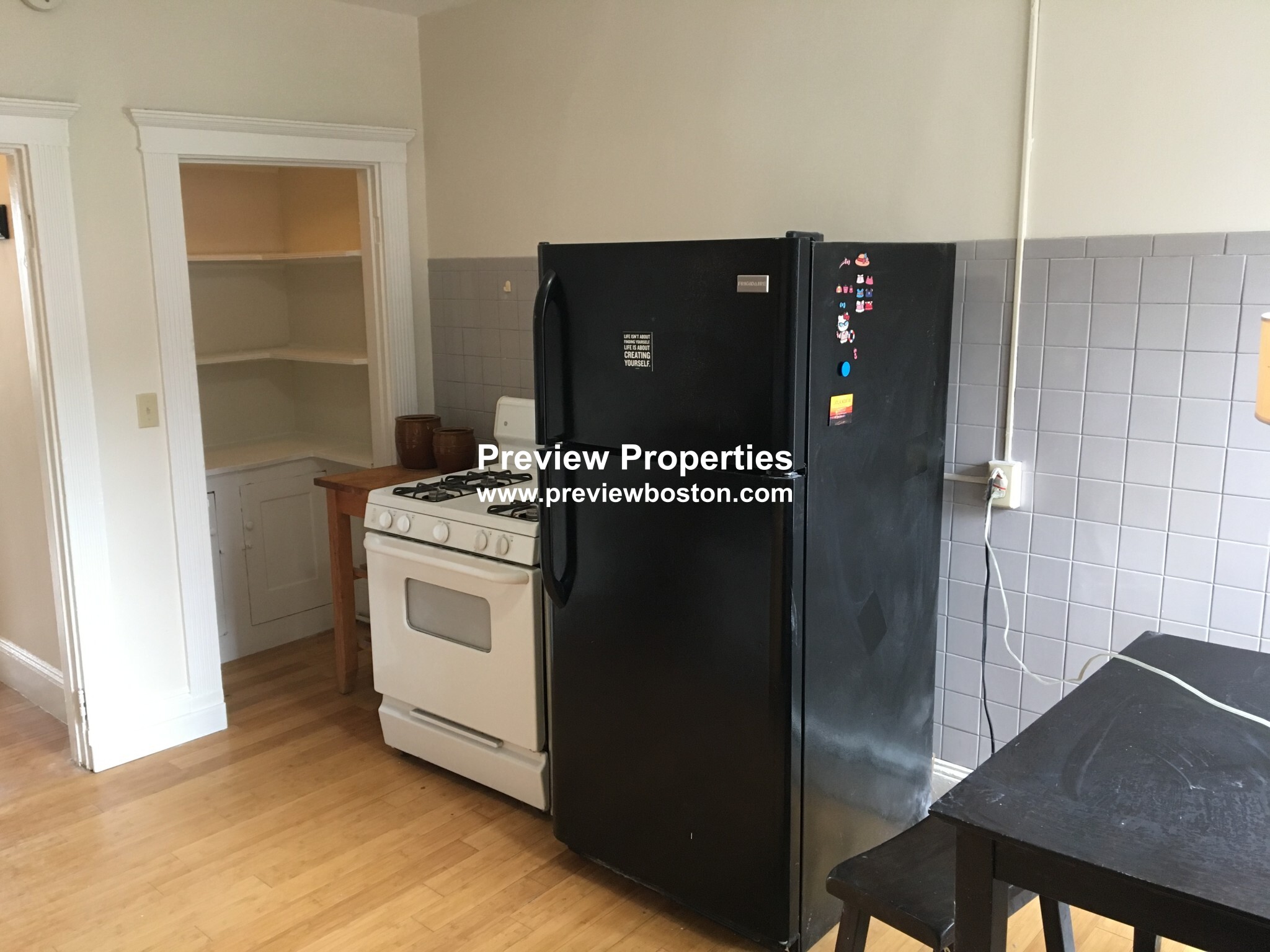 4 bed, 1 bath apartment for rent at 1680 Commonwealth Ave Unit 4P, Brighton — photo 6 of 10
