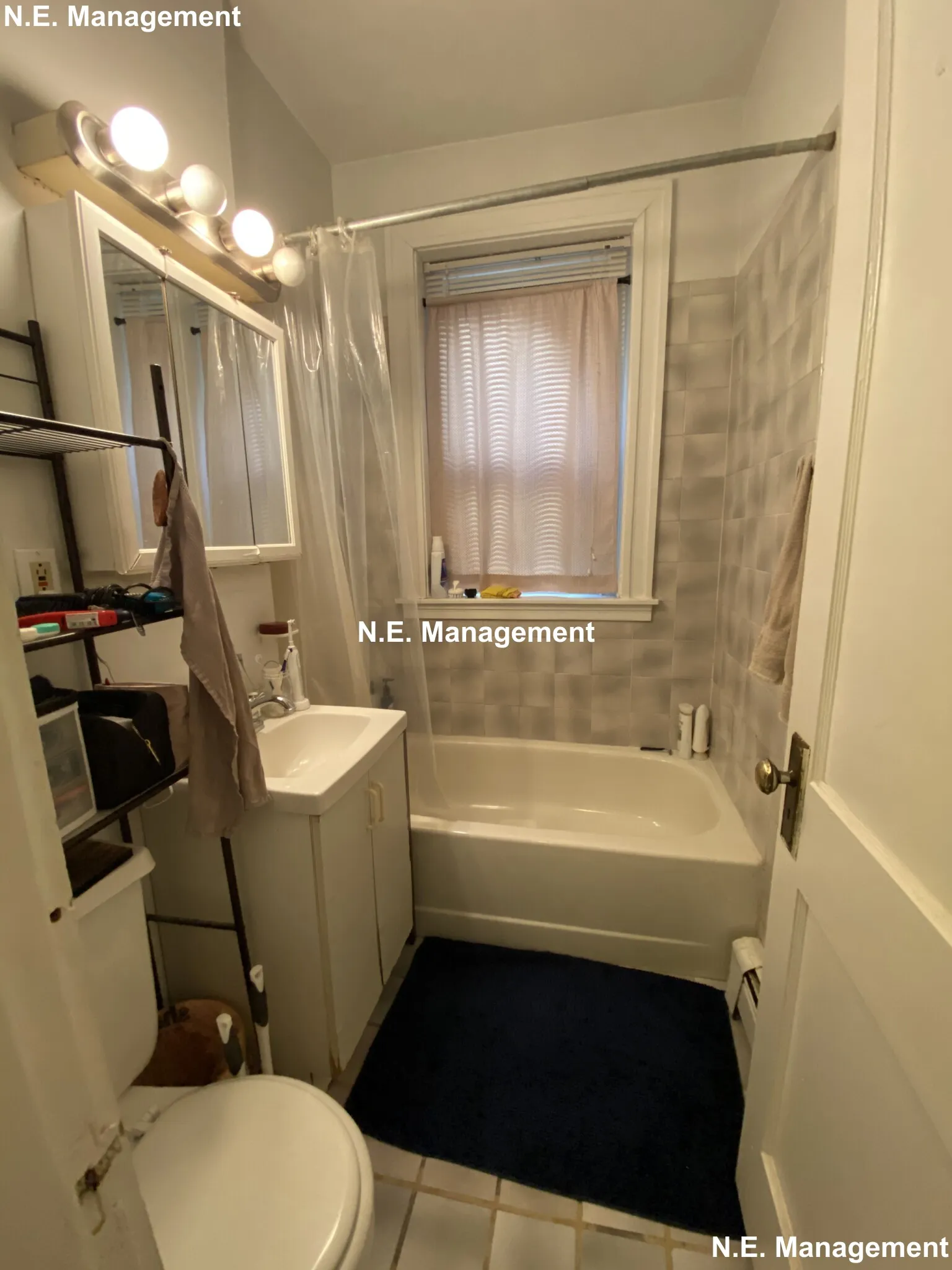 Studio bed, 1 bath apartment for rent at 1680 Commonwealth Ave Unit 5, Brighton — photo 3 of 6