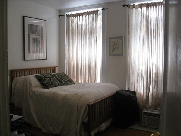 3 bed, 2 bath apartment for rent at 1681 Beacon St Unit 3, Aspinwall Hill — photo 7 of 9