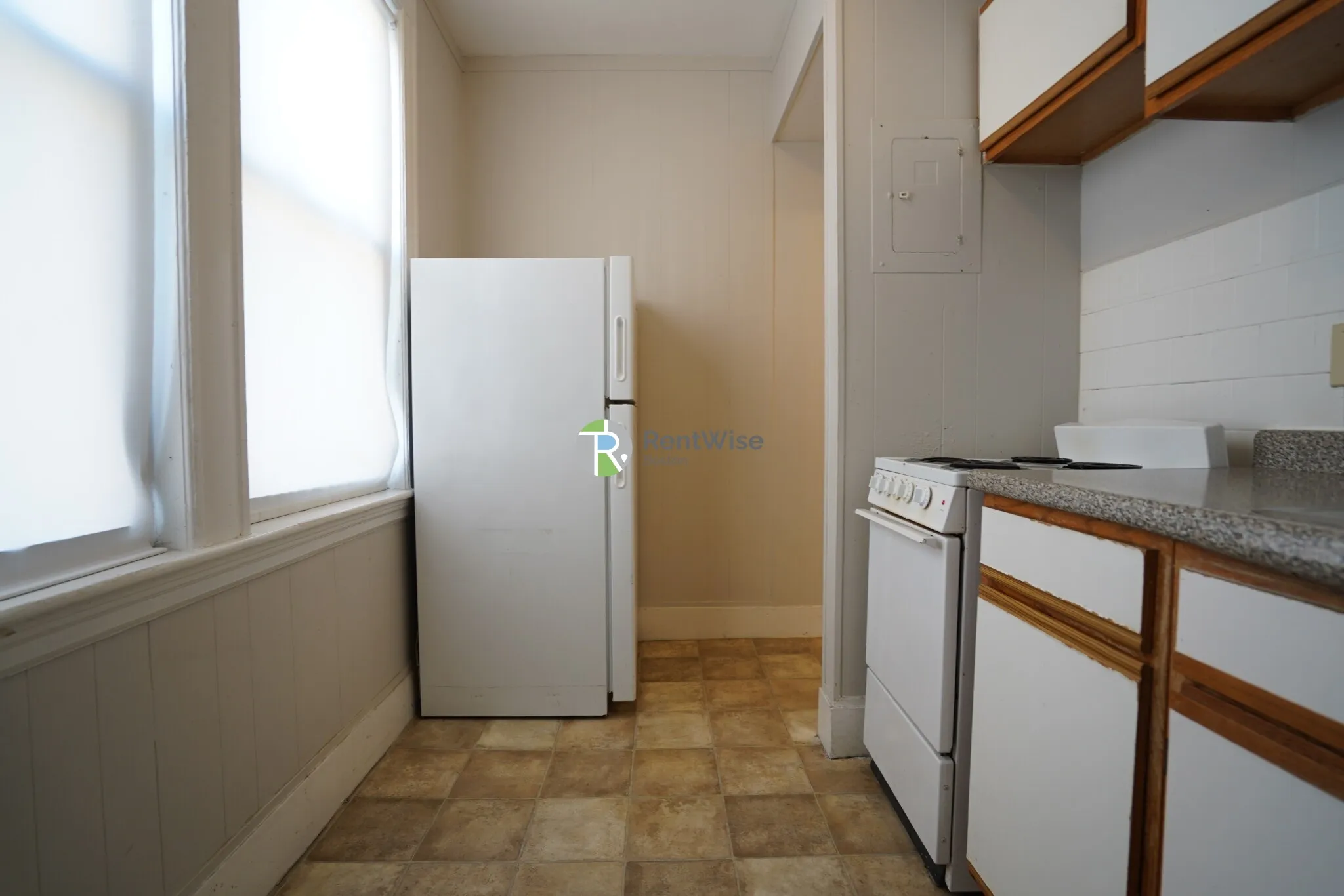 1 bed, 1 bath apartment for rent at 1681 Commonwealth Ave Unit 1, Brighton — photo 9 of 12
