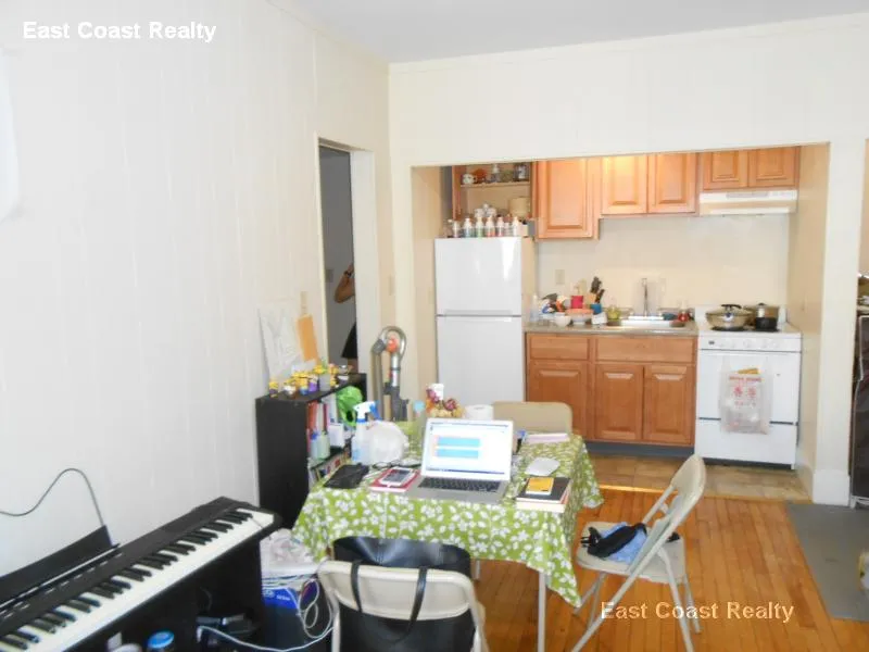 2 bed, 1 bath apartment for rent at 1681 Commonwealth Ave Unit 4, Brighton — photo 21 of 25