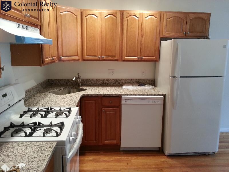 2 bed, 1 bath apartment for rent at 1681 Commonwealth Ave Unit 69, Brighton — photo 4 of 7