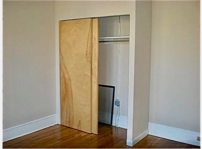 5 bed, 1 bath apartment for rent at 1682 Commonwealth Ave Unit 2, Brighton — photo 29 of 35