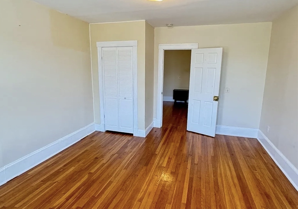 3 bed, 1 bath apartment for rent at 1682 Commonwealth Ave Unit 3, Brighton — photo 8 of 16