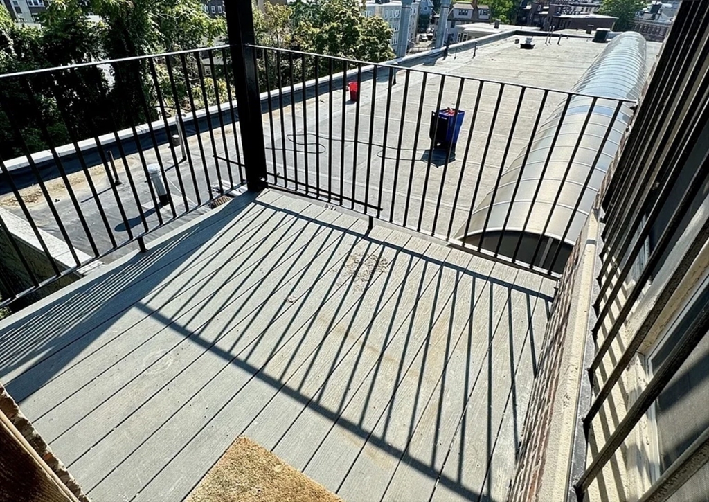 3 bed, 1 bath apartment for rent at 1682 Commonwealth Ave Unit 3, Brighton — photo 15 of 16