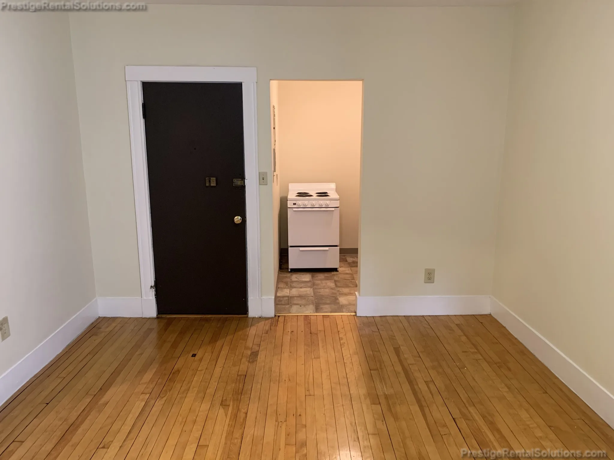 1 bed, 1 bath apartment for rent at 1683 Commonwealth Ave Unit 2, Brighton — photo 2 of 11