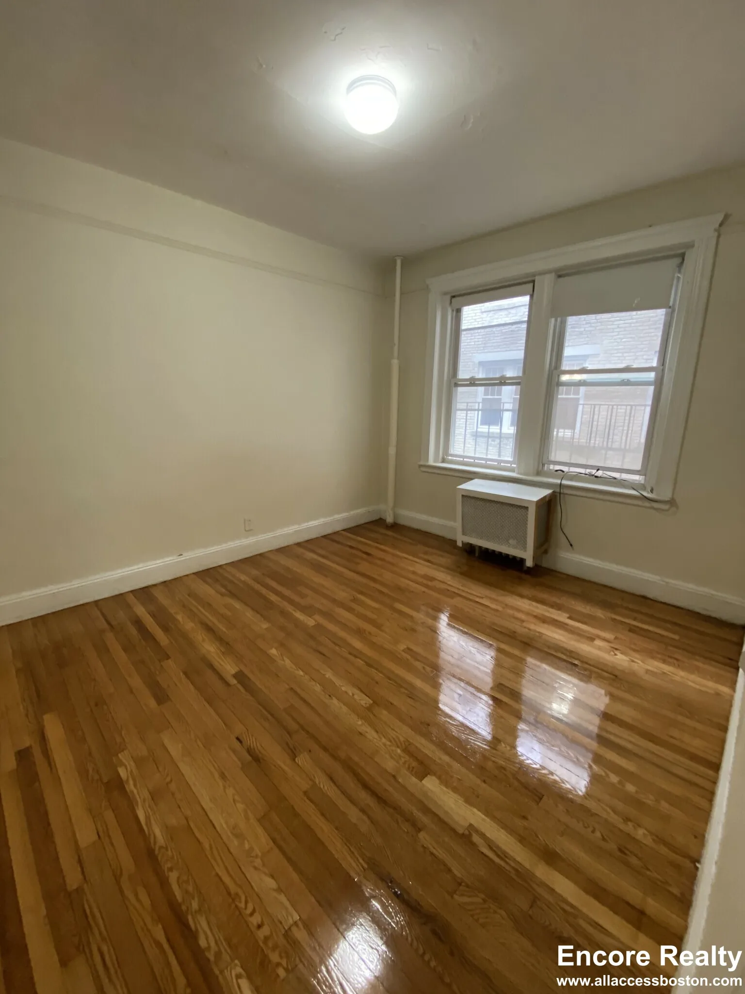 1 bed, 1 bath apartment for rent at 1687 Commonwealth Ave Unit 16, Brighton — photo 3 of 5