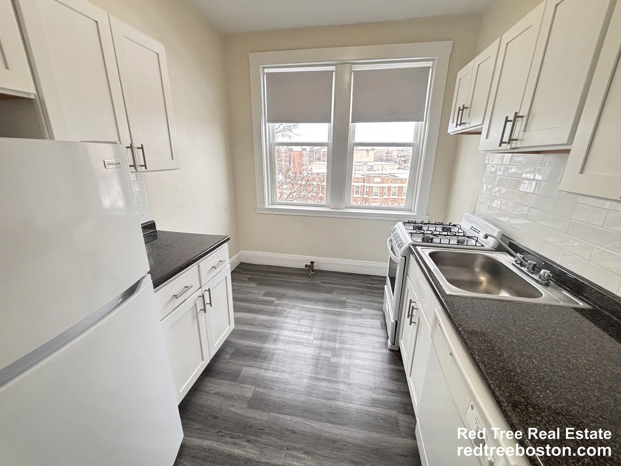 1 bed, 1 bath apartment for rent at 1687 Commonwealth Ave Unit 25, Brighton — photo 2 of 14