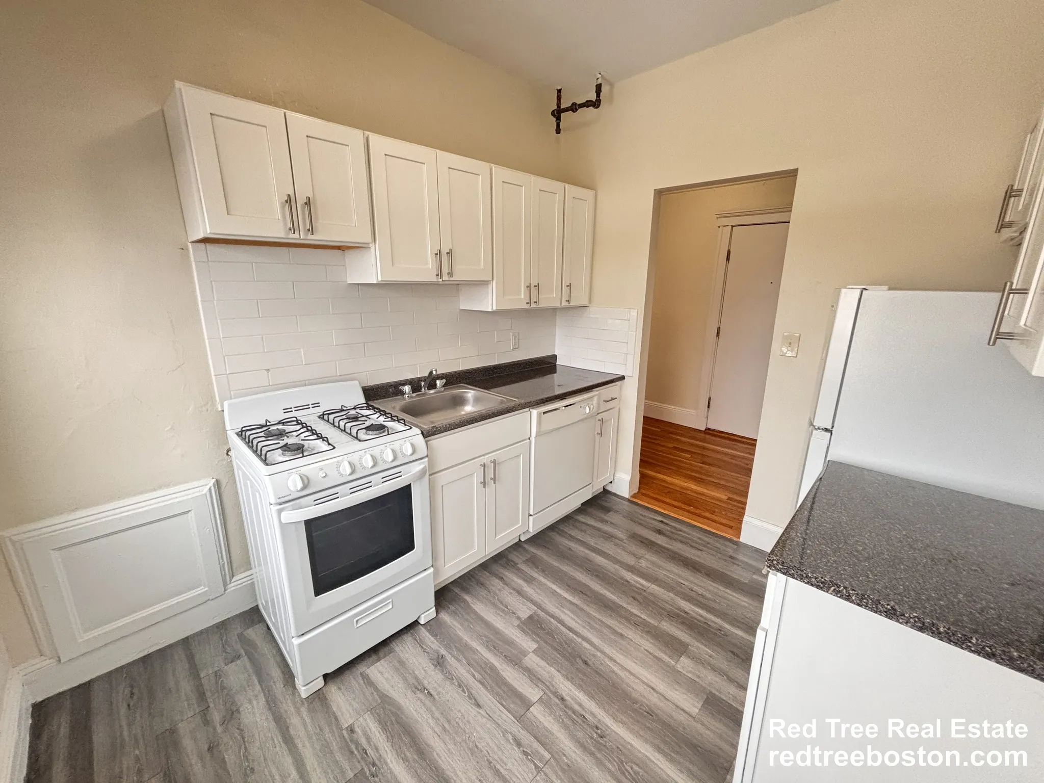 1 bed, 1 bath apartment for rent at 1687 Commonwealth Ave Unit 25, Brighton — photo 1 of 14