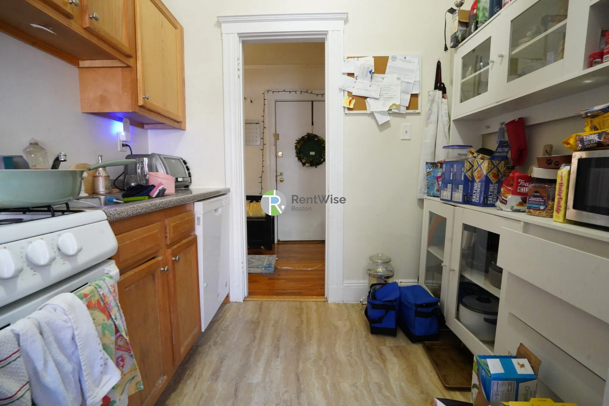 1 bed, 1 bath apartment for rent at 1687 Commonwealth Ave Unit 3, Brighton — photo 6 of 14