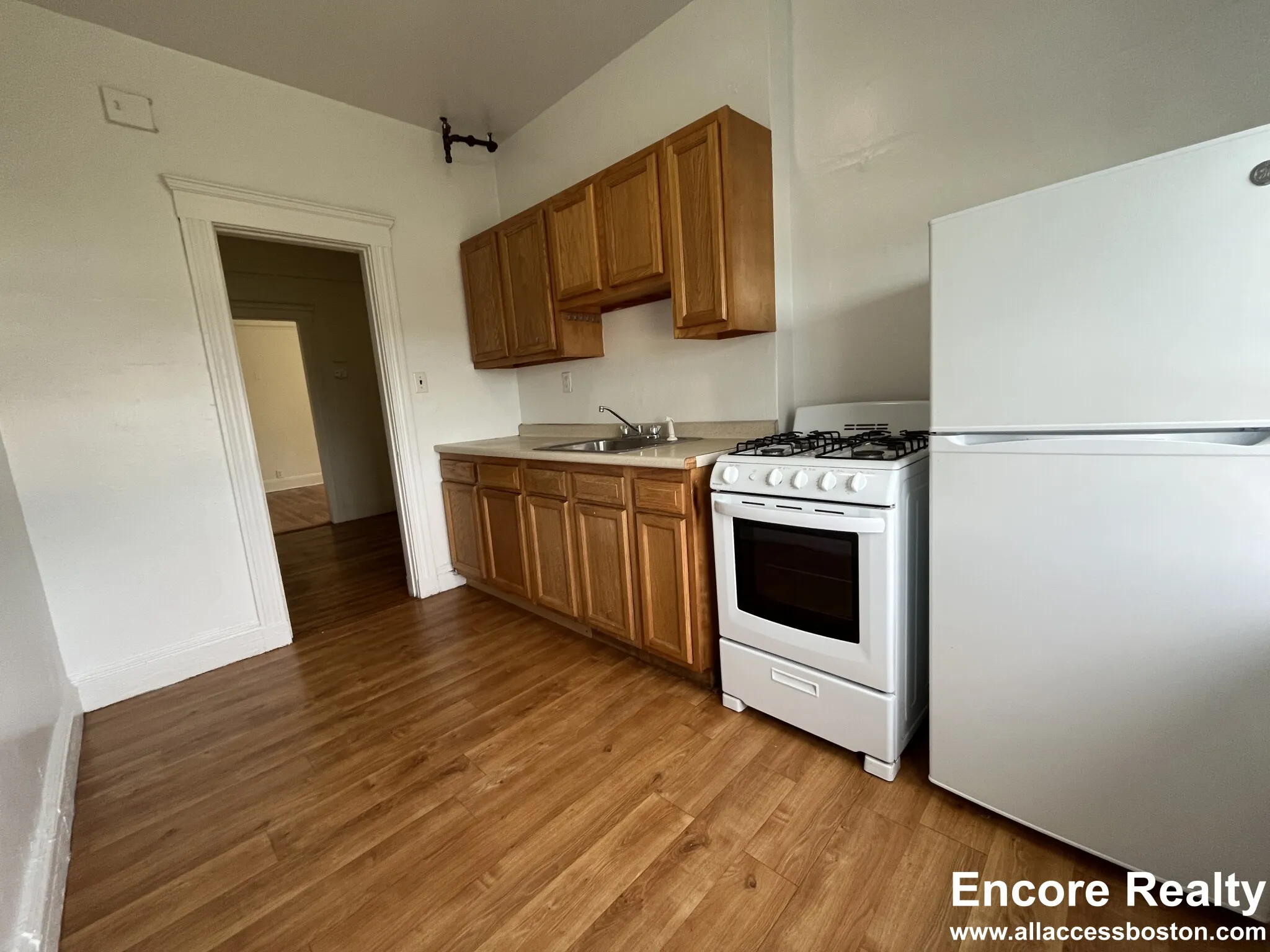 1 bed, 1 bath apartment for rent at 1687 Commonwealth Ave Unit 34, Brighton — photo 3 of 13