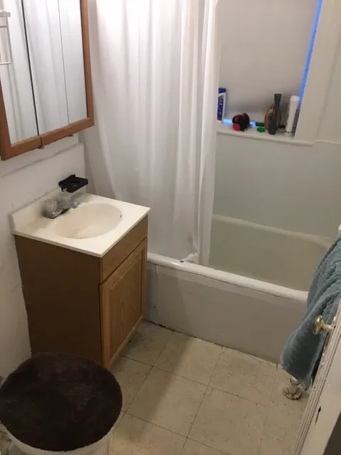 1 bed, 1 bath apartment for rent at 1687 Commonwealth Ave Unit 3a, Brighton — photo 4 of 4