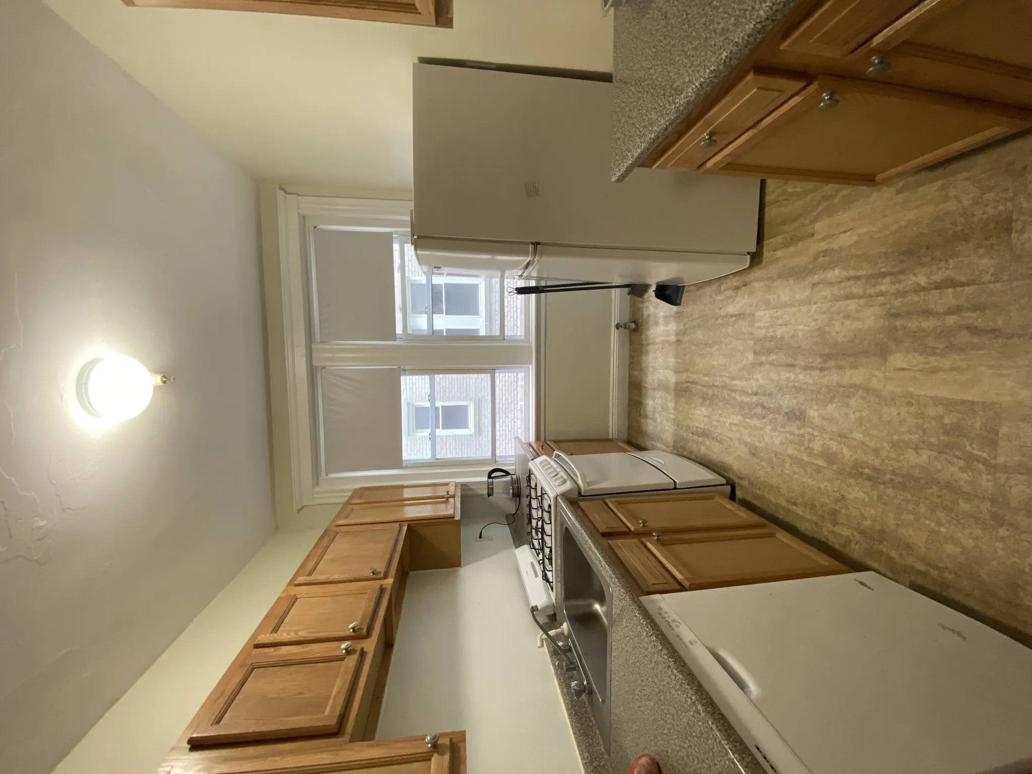 1 split bed, 1 bath apartment for rent at 1687 Commonwealth Ave Unit 8, Brighton — photo 8 of 8