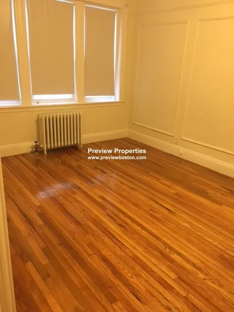 1 bed, 1 bath apartment for rent at 1687 Commonwealth Ave Unit 8P, Brighton — photo 1 of 6