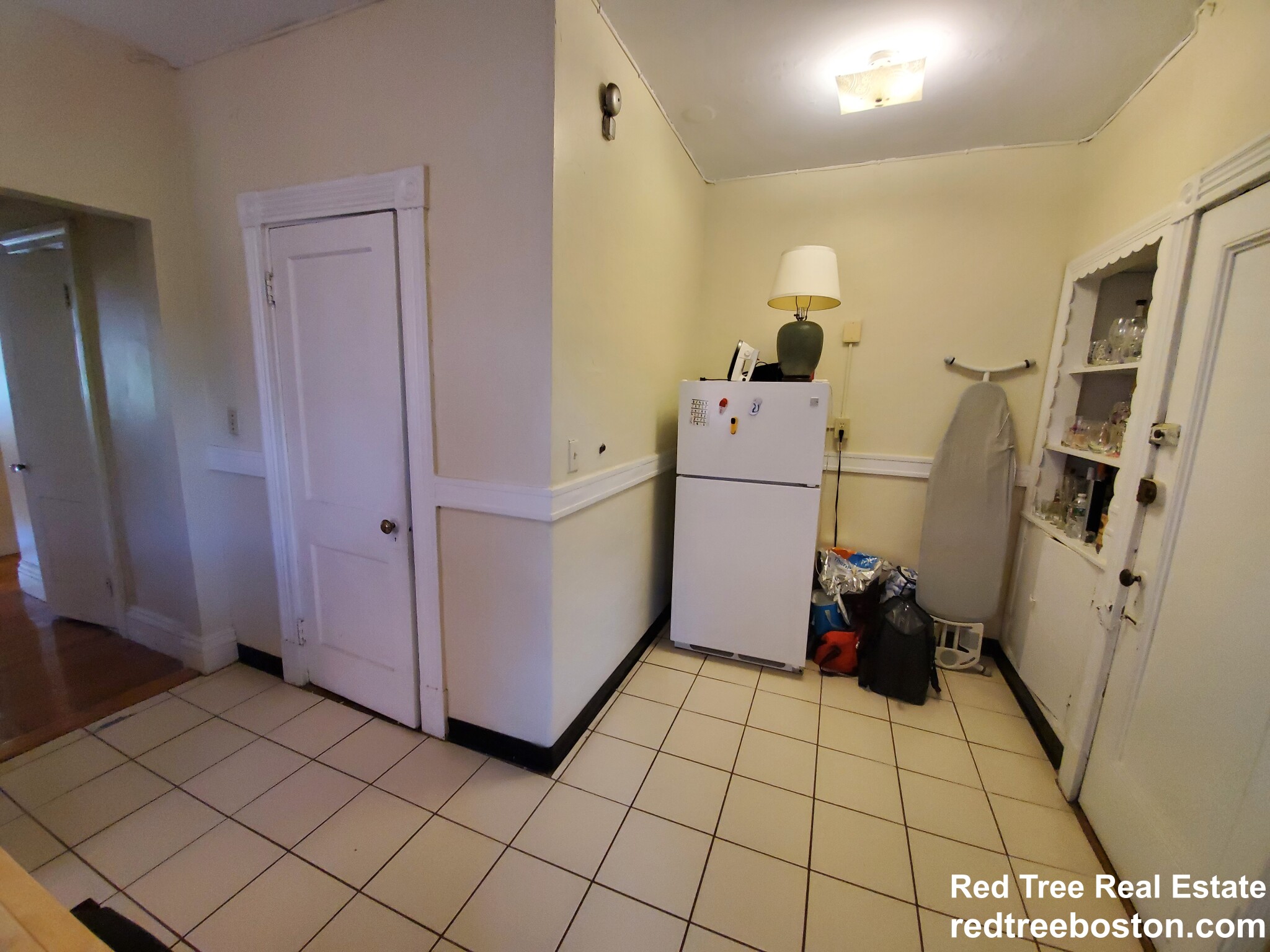 2 bed, 1 bath apartment for rent at 1688 Beacon St Unit 10, Brookline — photo 16 of 17