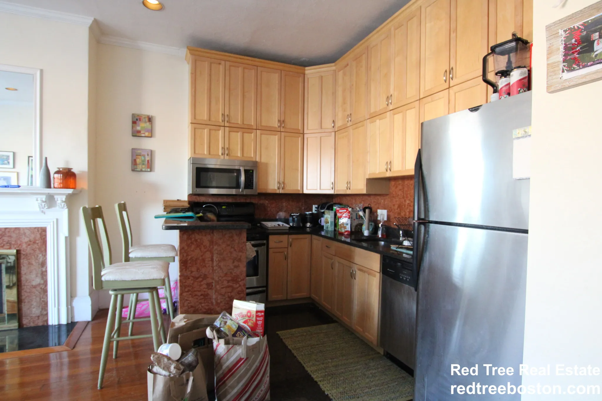 3 bed, 3 bath apartment for rent at 1689 Beacon St Unit 1689-2, Aspinwall Hill — photo 11 of 22
