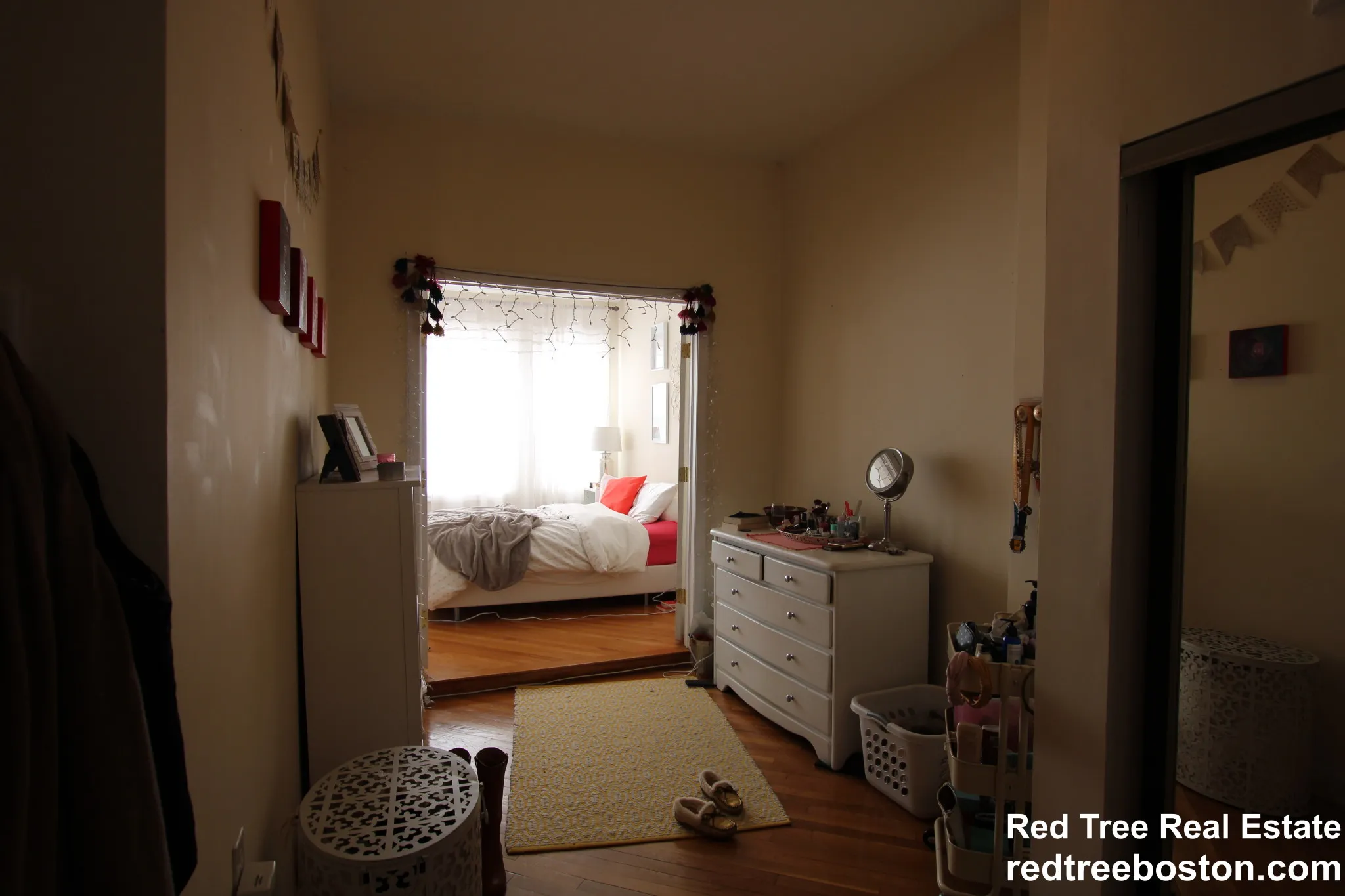 3 bed, 3 bath apartment for rent at 1689 Beacon St Unit 2, Aspinwall Hill — photo 11 of 16