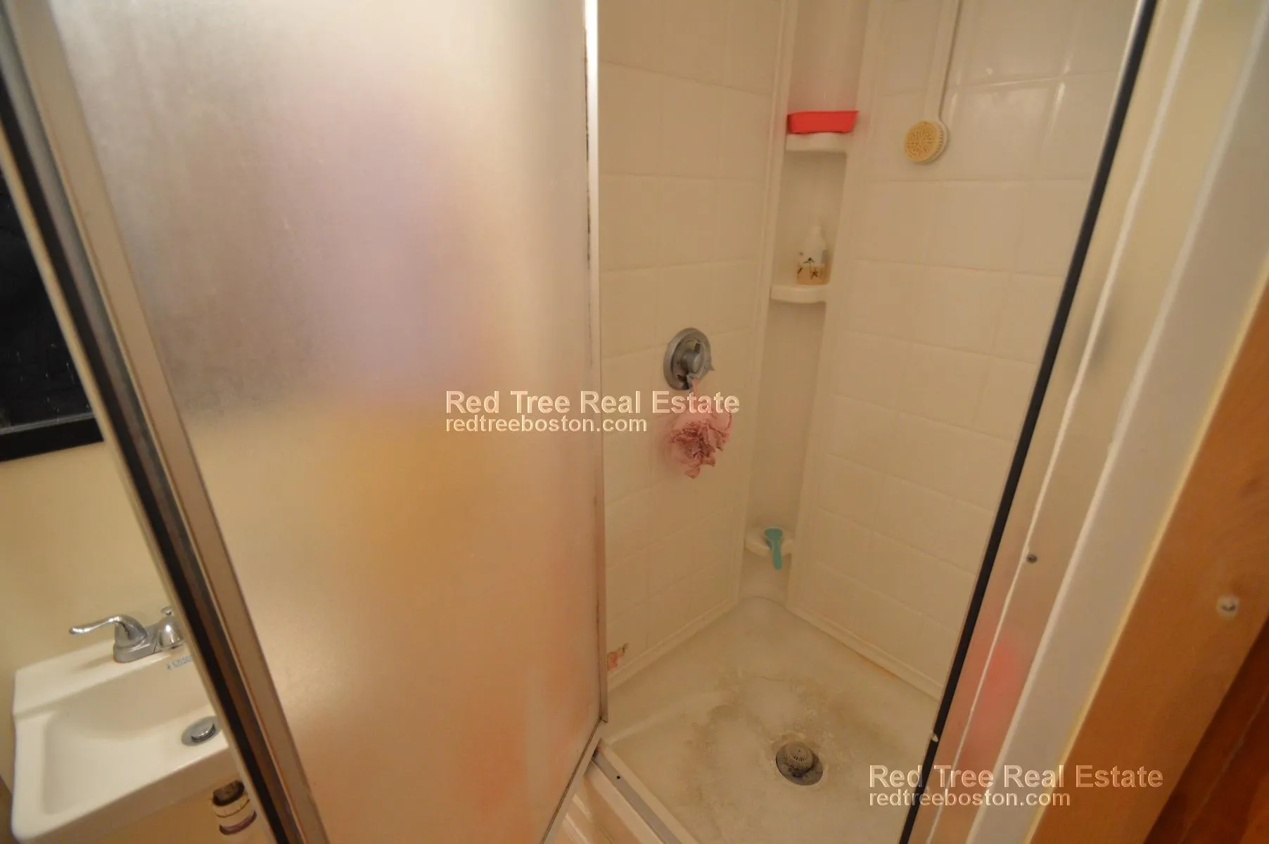 Studio bed, 1 bath apartment for rent at 1689 Beacon St Unit 6, Aspinwall Hill — photo 6 of 6