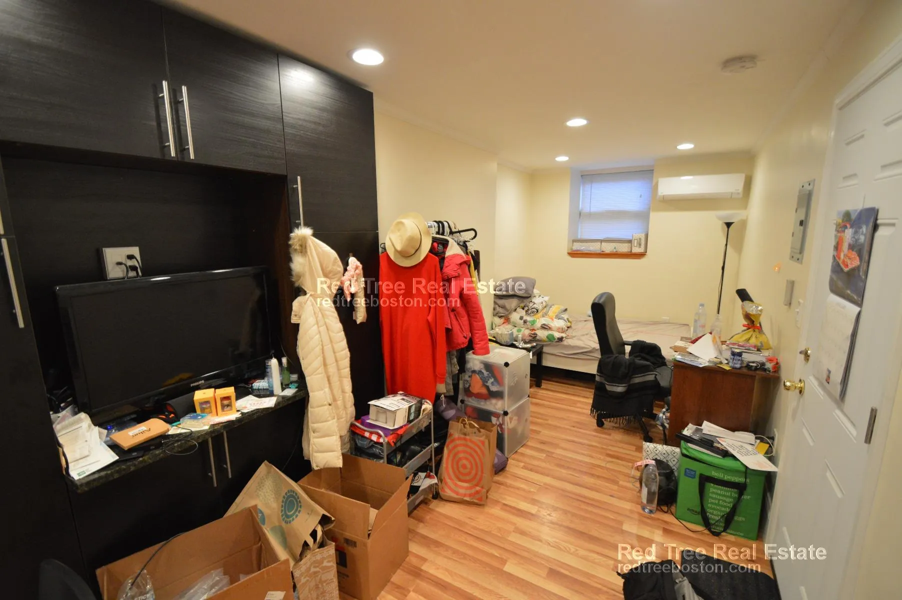 Studio bed, 1 bath apartment for rent at 1689 Beacon St Unit 6, Aspinwall Hill