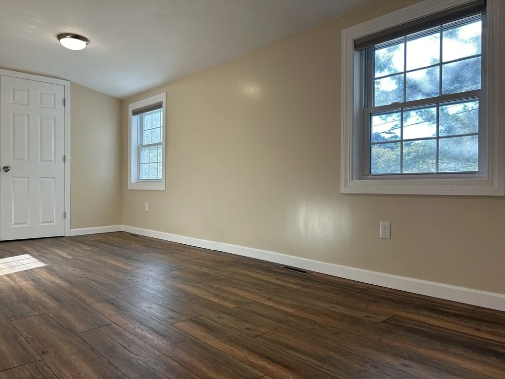 3 bed, 2 bath apartment for rent at 1689 Diamond Hill Rd, Cumberland — photo 17 of 21
