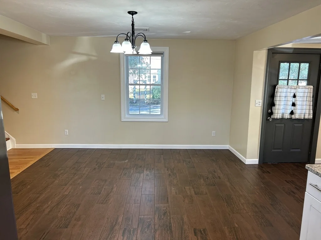 3 bed, 2 bath apartment for rent at 1689 Diamond Hill Rd, Cumberland — photo 8 of 21
