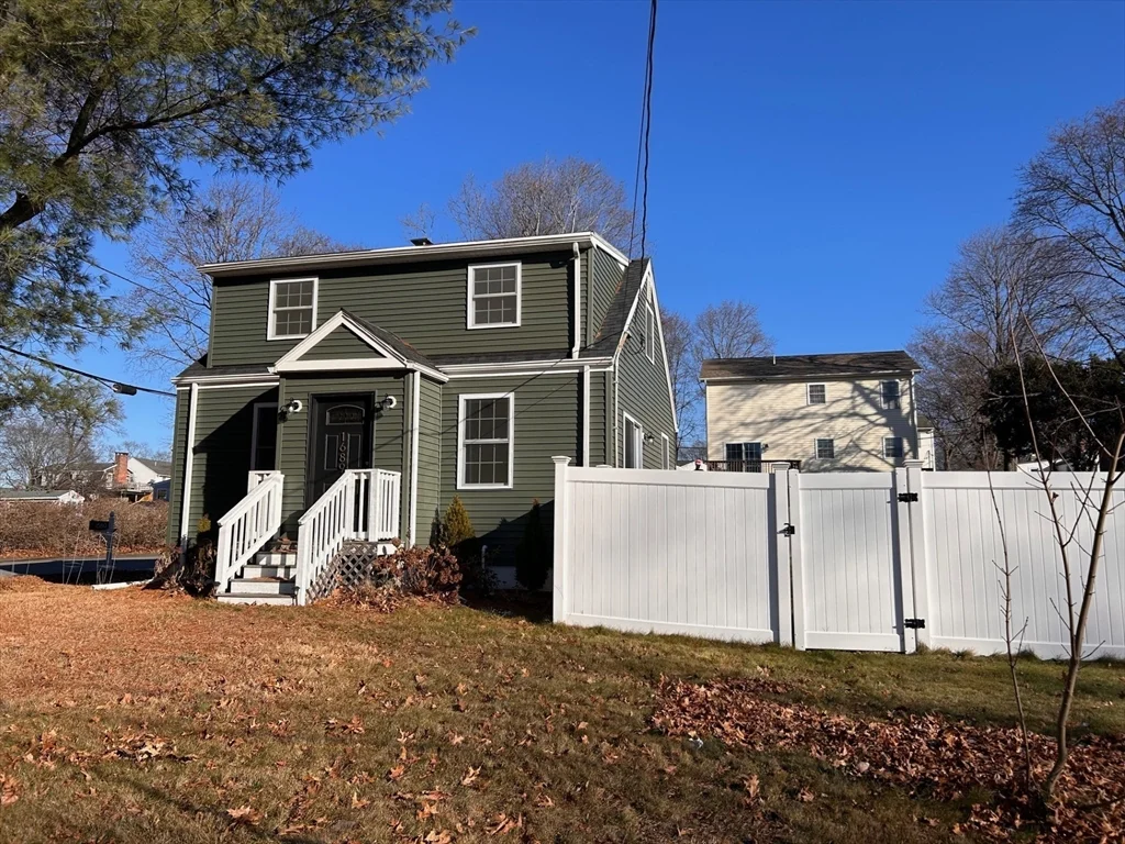 3 bed, 2 bath apartment for rent at 1689 Diamond Hill Rd, Cumberland